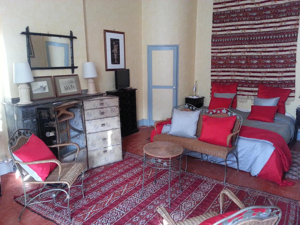 La Maison De L'Oenologue Poucharramet Szoba fotó